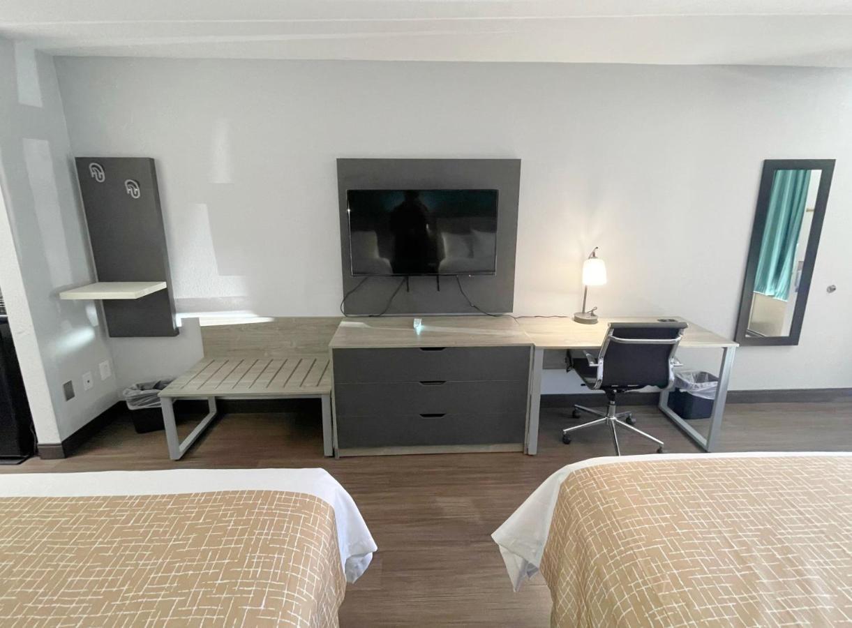 Travelodge By Wyndham Pigeon Forge Dollywood Lane Extérieur photo